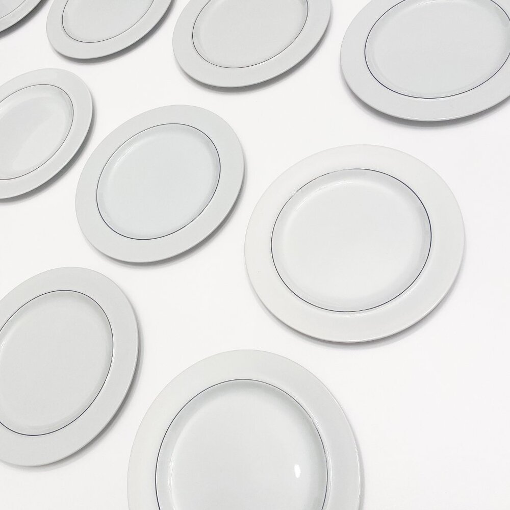 12 x Royal Copenhagen Blåkant Blue Line – Salad plates Salattallerken No 3068 - Picture 5 of 12